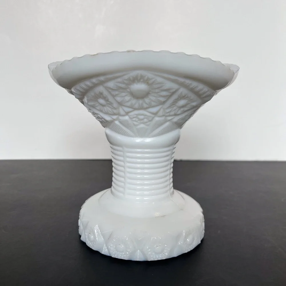 Vintage Milk Glass Vase in Old Quilt Pattern, 1960s